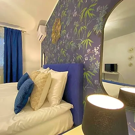 Hotel Blue Dream 3*